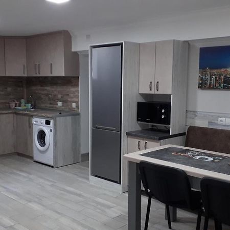 Окремі Номери В Гостьовому Будинку Типу Guest House Kropyvnytskyi Bagian luar foto