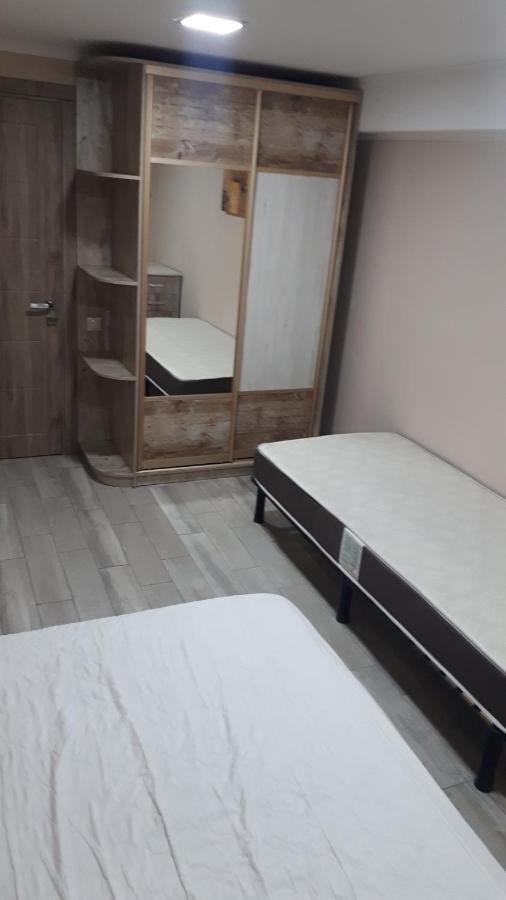 Окремі Номери В Гостьовому Будинку Типу Guest House Kropyvnytskyi Bagian luar foto