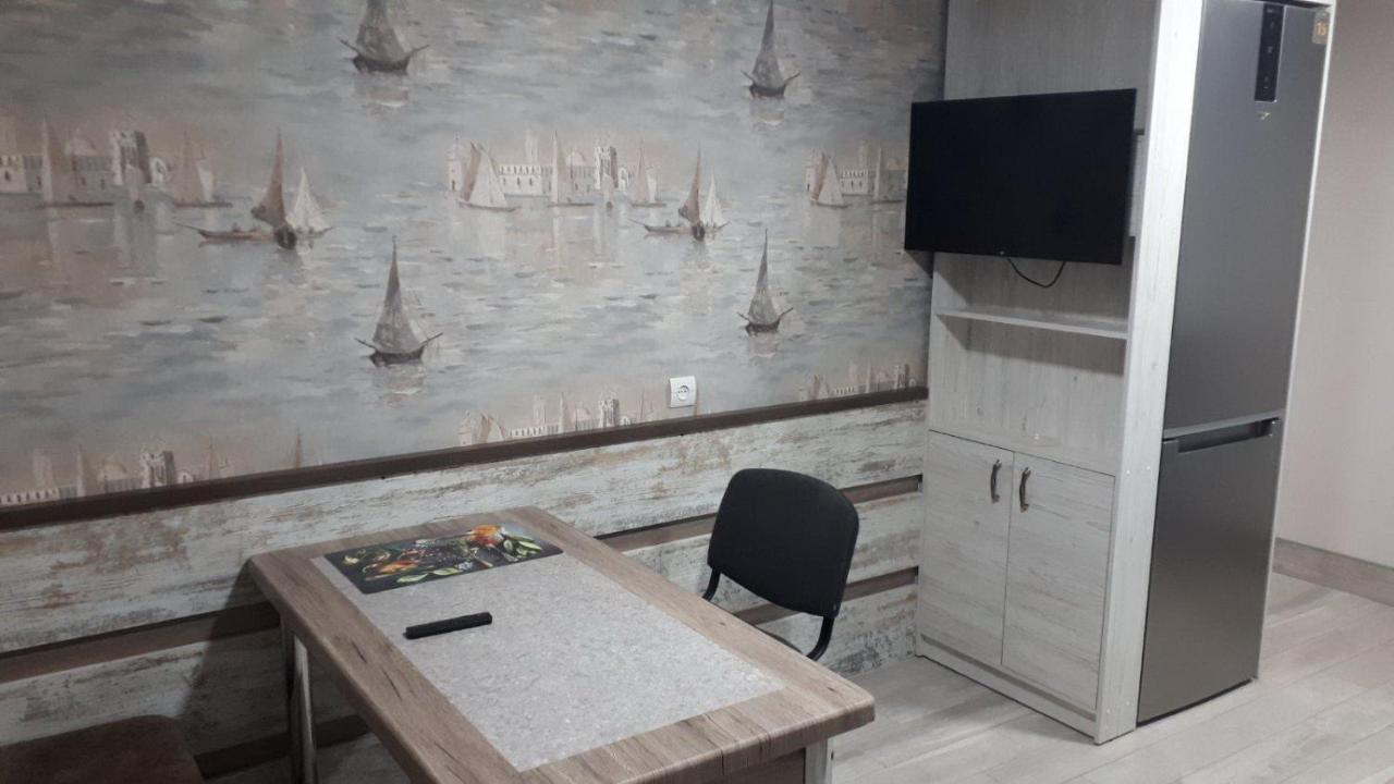 Окремі Номери В Гостьовому Будинку Типу Guest House Kropyvnytskyi Bagian luar foto